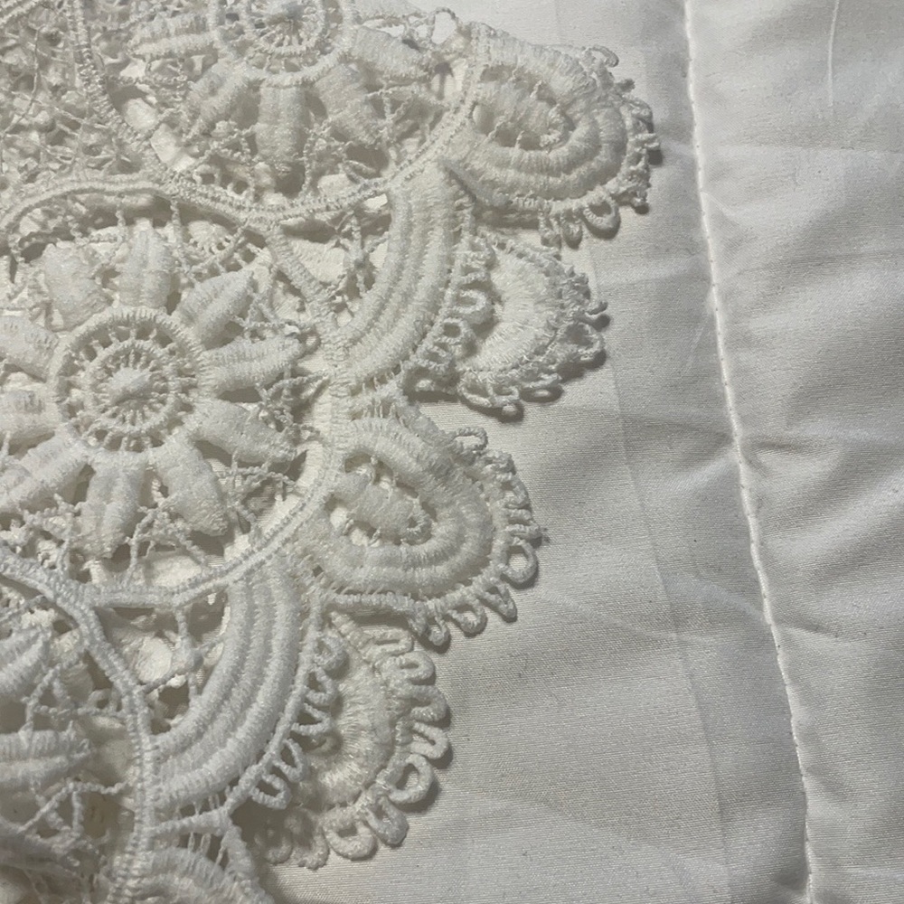 Banana Republic Womans S White Short Sleeve Crochet Top - Picture 5 of 5